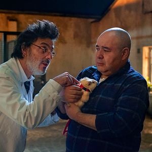 Foto Mais Que Amigos: Vizinhos