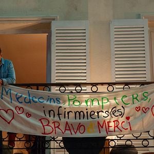 Foto Mais Que Amigos: Vizinhos