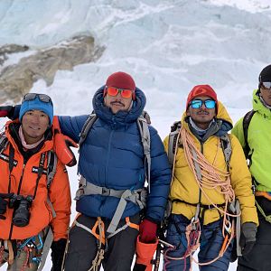 Foto 14 Montanhas, 8 Mil Metros e 7 Meses