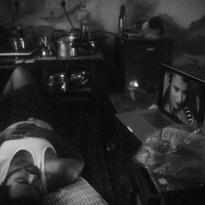 Foto A Night Of Knowing Nothing