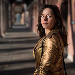 Foto Uma Mulher do Mundo