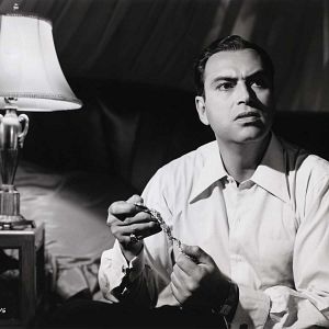 Foto A Noite Avança