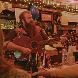 Foto Bloody Nose, Empty Pockets