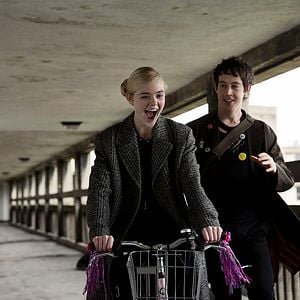 Foto Como Falar com Garotas em Festas