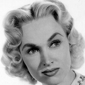 Foto Karen Steele