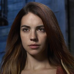 Foto Adelaide Kane