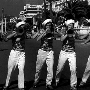 Foto Con La Pata Quebrada