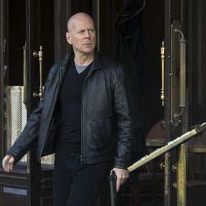 Foto RED 2 - Aposentados e Ainda Mais Perigosos