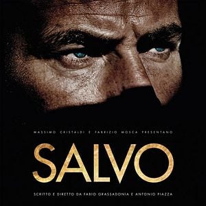 Foto Salvo - Uma História de Amor e Máfia