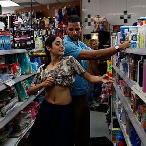 Foto Simplesmente uma Mulher