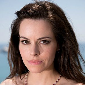 Foto Emily Hampshire