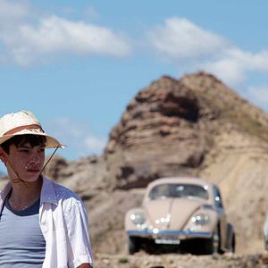 Foto Viver é Fácil Com os Olhos Fechados