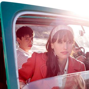 Foto Viver é Fácil Com os Olhos Fechados