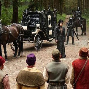 Foto Emilie de Ravin