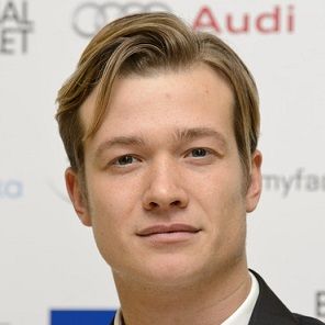 Foto Ed Speleers