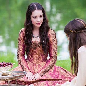 Foto Adelaide Kane