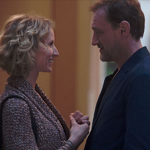 Foto Nunca na Primeira Noite