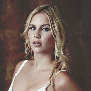 Foto Claire Holt