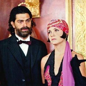 Foto O Cravo e a Rosa