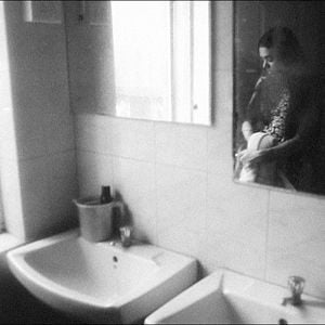 Foto A Night Of Knowing Nothing