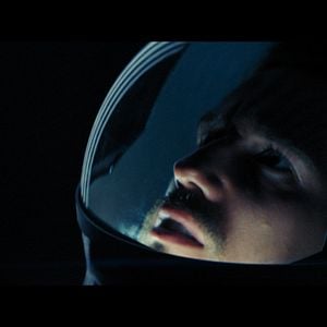 Foto Gemini - O Planeta Sombrio