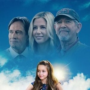 Foto A Menina Que Acredita em Milagres