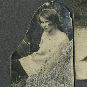 Foto Ultravioleta e as Gangues Cuspidoras de Sangue