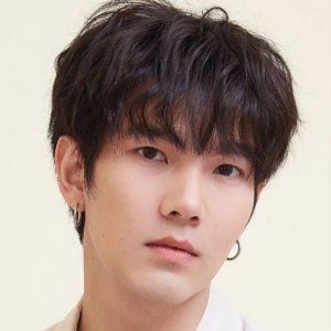 Foto Build Jakapan Puttha