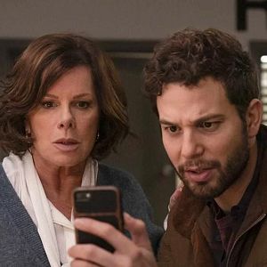 Foto So Help Me Todd