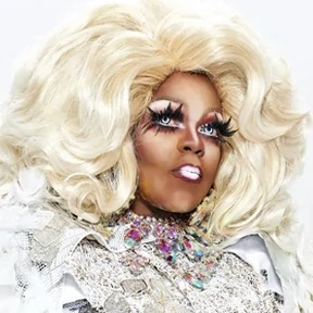 Foto Anastarzia Anaquway