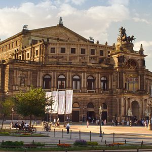 Foto Dançando Pina Bausch