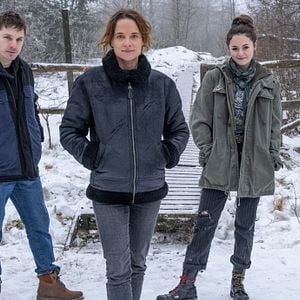 Foto Os Dois Lados do Abismo