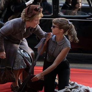 Foto Sra. Harris vai a Paris