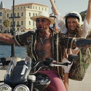 Foto Glass Onion: Um Mistério Knives Out