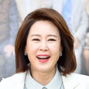Foto Cha Hwa Yun