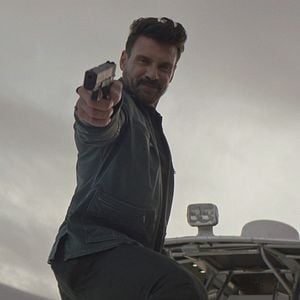 Foto Ameaça a Bordo