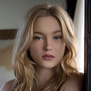 Foto Chloe Rose Robertson