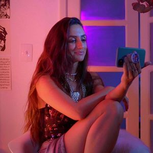 Foto Dates, Likes & Ladrilhos