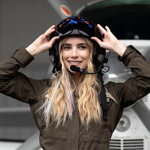 Foto Uma Astronauta Quase Perfeita