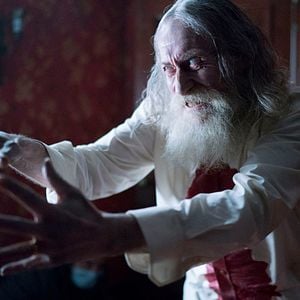 Foto Oferenda ao Demônio