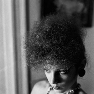 Foto All The Beauty And The Bloodshed