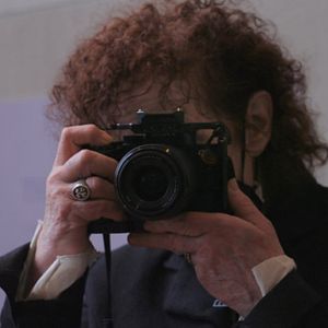 Foto All The Beauty And The Bloodshed