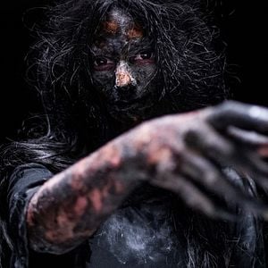 Foto Pacto com o demônio - Não diga que ele não te avisou