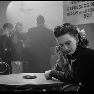 Foto Santa Entre Demônios