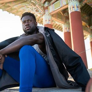 Foto Homens Brancos Não Sabem Enterrar