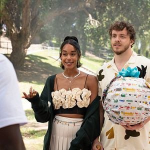 Foto Homens Brancos Não Sabem Enterrar