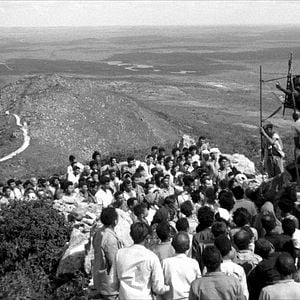 Foto Deus e o Diabo na Terra do Sol