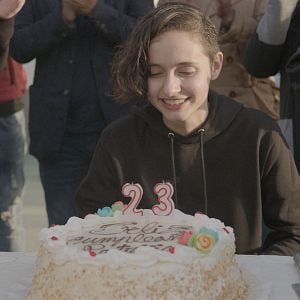 Foto 548 Dias: Capturada por uma Seita