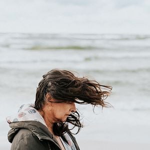 Foto Tolos São os Outros