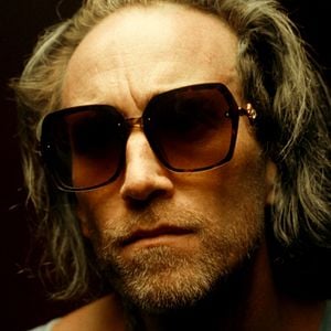 Foto Something in the Dirt